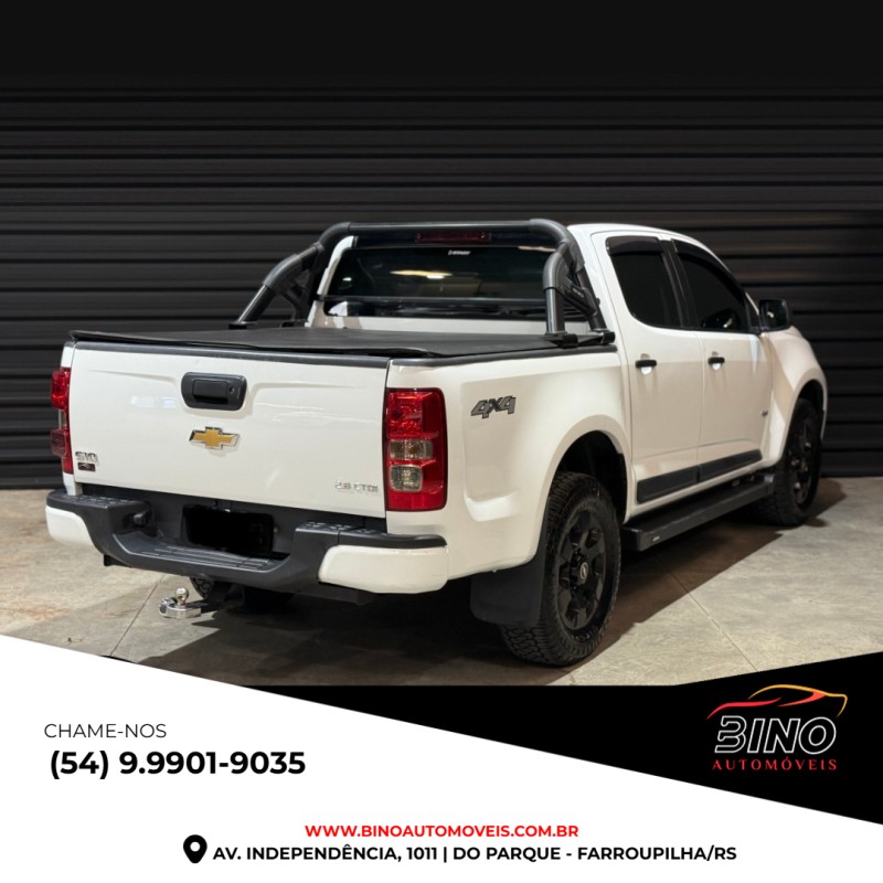 S10 2.8 LT 4X4 CD 16V TURBO DIESEL 4P MANUAL - 2020 - FARROUPILHA