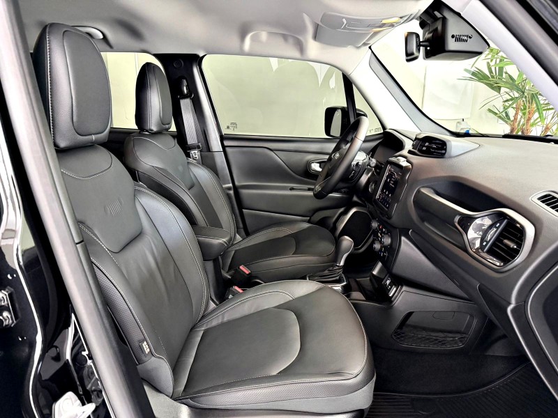 RENEGADE 1.3 16V NIGHT EAGLE T270 TURBO FLEX 4P AUTOMÁTICO - 2025 - CAXIAS DO SUL