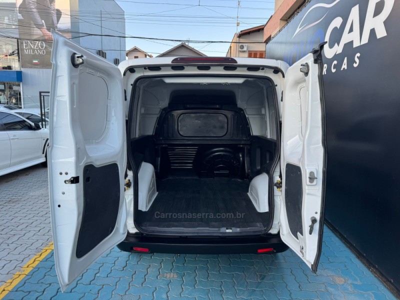 FIORINO 1.4 HARD WORKING FURGÃO EVO 8V FLEX 2P MANUAL - 2017 - ESTâNCIA VELHA