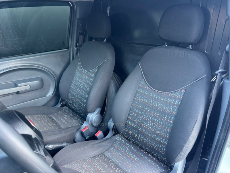 FIORINO 1.4 HARD WORKING FURGÃO EVO 8V FLEX 2P MANUAL - 2017 - ESTâNCIA VELHA