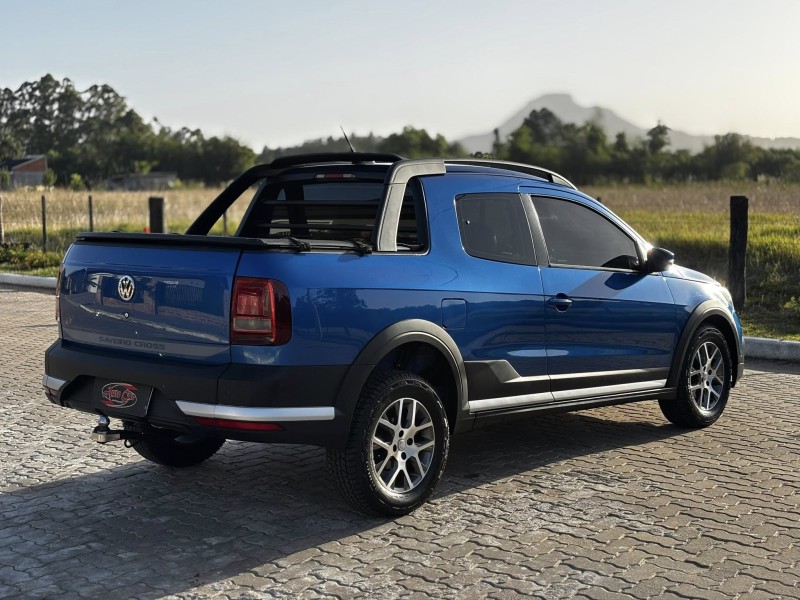 SAVEIRO 1.6 CROSS CD 16V FLEX 2P MANUAL - 2017 - CANDELáRIA