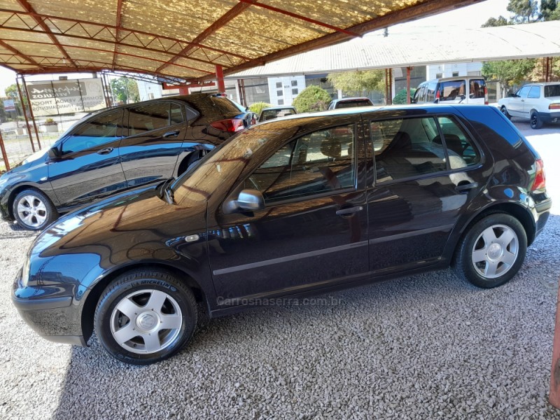 GOLF 1.6 8V GASOLINA 4P MANUAL - 2002 - VERANóPOLIS