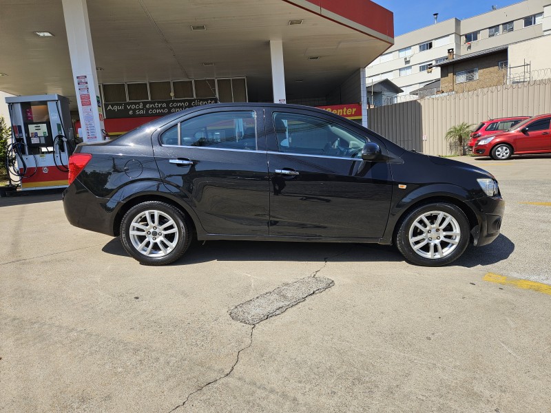 SONIC 1.6 LTZ SEDAN 16V FLEX 4P AUTOMÁTICO - 2013 - CAXIAS DO SUL