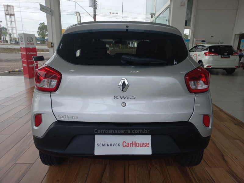 KWID 1.0 12V SCE FLEX ZEN MANUAL - 2023 - TAQUARA