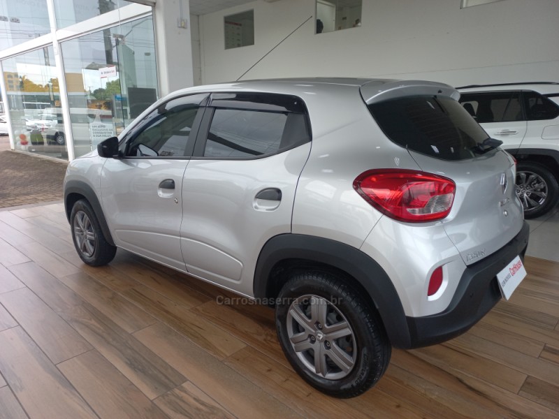 KWID 1.0 12V SCE FLEX ZEN MANUAL - 2023 - TAQUARA