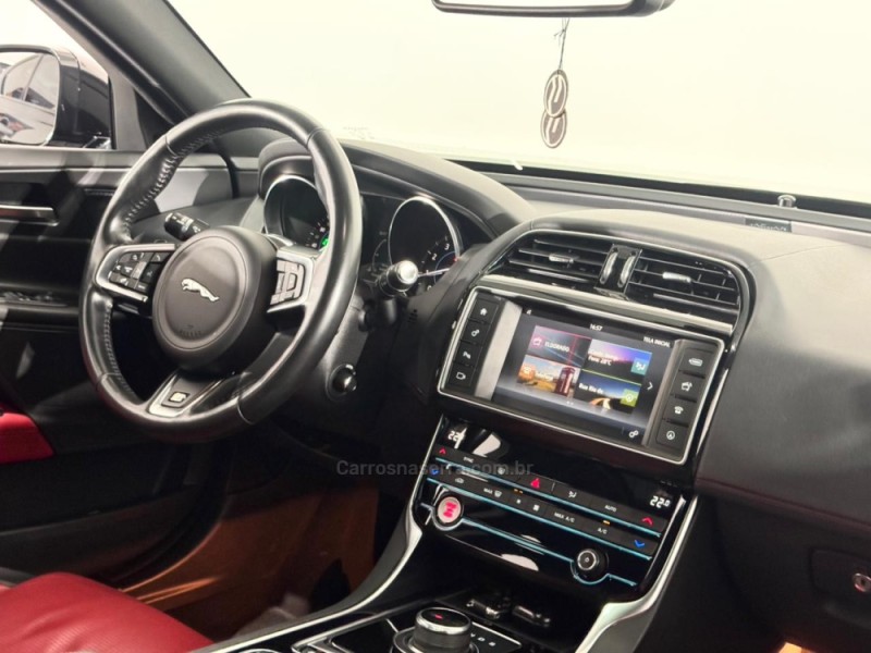 XE 2.0 16V SI4 TURBO GASOLINA R-SPORT 4P AUTOMÁTICO - 2017 - ESTâNCIA VELHA