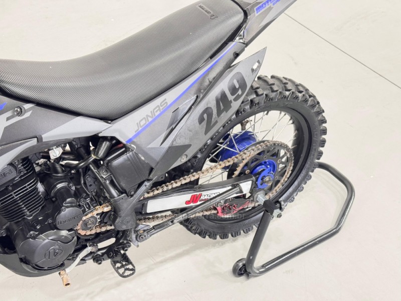 CRF 230F  - 2008 - ESTâNCIA VELHA