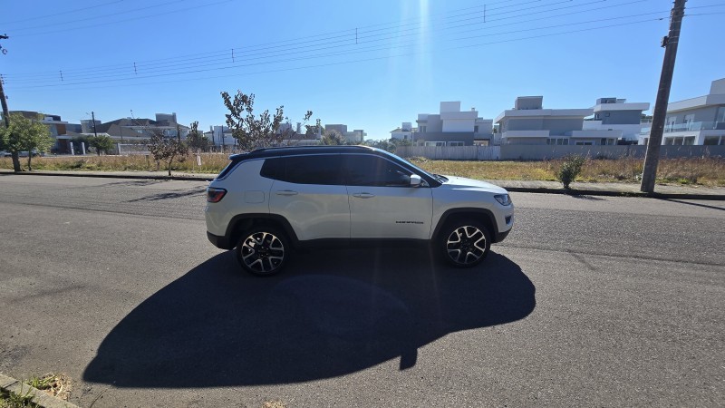 COMPASS 2.0 16V DIESEL LIMITED 4X4 AUTOMÁTICO - 2018 - BENTO GONçALVES