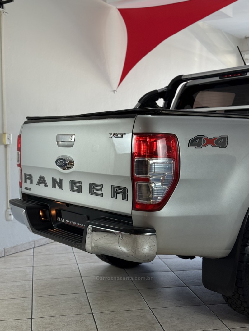RANGER 3.2 XLT 4X4 CD 20V DIESEL 4P AUTOMÁTICO - 2021 - GUAPORé