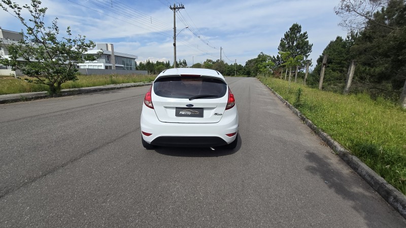 FIESTA 1.6 ROCAM SE 8V FLEX 4P MANUAL - 2017 - BENTO GONçALVES