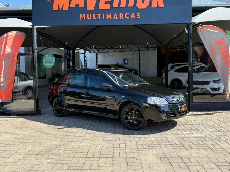 ASTRA 2.0 MPFI ADVANTAGE 8V FLEX 4P MANUAL - 2010 - LAGOA VERMELHA