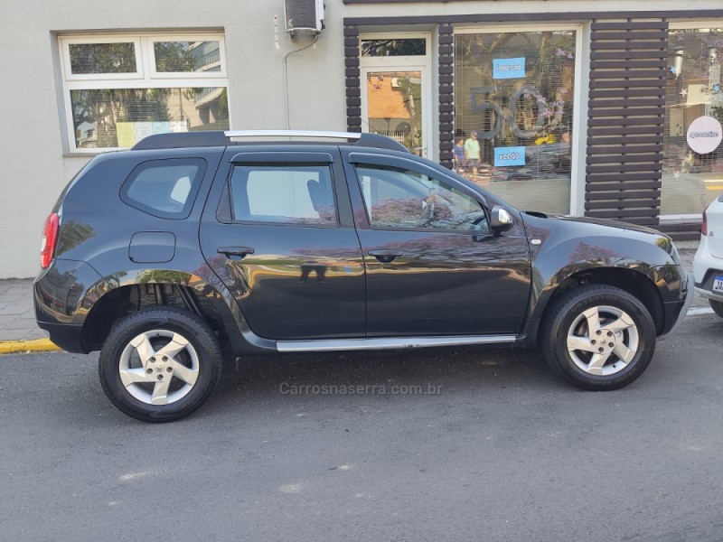 DUSTER 1.6 DYNAMIQUE 4X2 16V FLEX 4P MANUAL - 2014 - BENTO GONçALVES