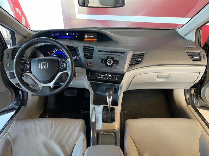 CIVIC 2.0 LXR 16V FLEX 4P AUTOMÁTICO - 2014 - NOVO HAMBURGO