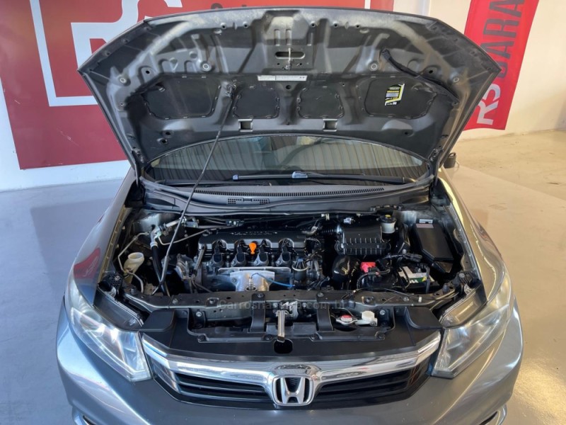 CIVIC 2.0 LXR 16V FLEX 4P AUTOMÁTICO - 2014 - NOVO HAMBURGO