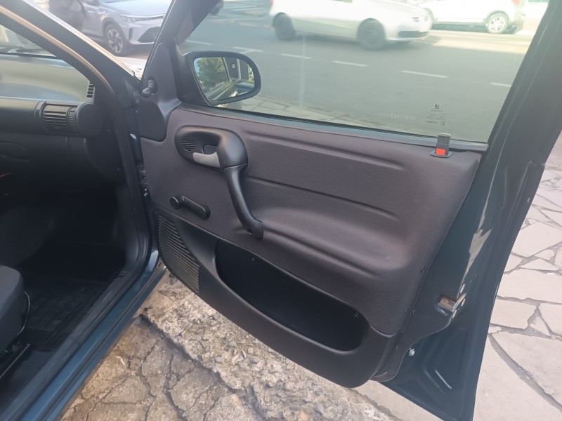 CORSA 1.0 MPFI CLASSIC SEDAN LIFE 8V FLEX 4P MANUAL - 2008 - FLORES DA CUNHA