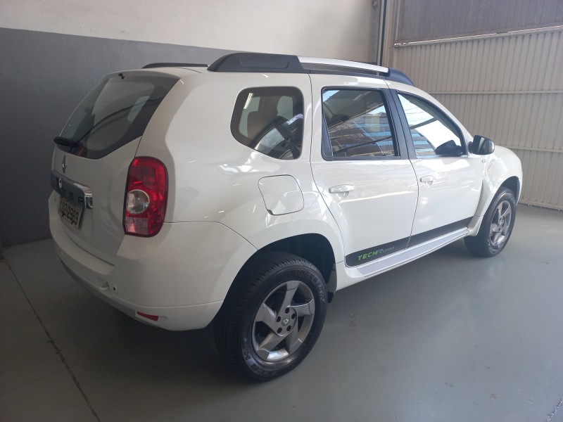 DUSTER 2.0 TECH ROAD 4X2 16V FLEX 4P MANUAL - 2014 - BENTO GONçALVES
