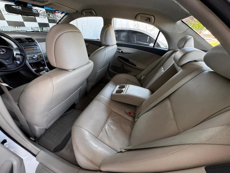 COROLLA 2.0 ALTIS 16V FLEX 4P AUTOMÁTICO - 2013 - CAXIAS DO SUL