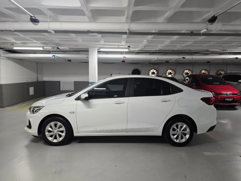 ONIX 1.0	LT PLUS 8V TURBO FLEX 4P AUTOMÁTICO - 2021 - PORTO ALEGRE