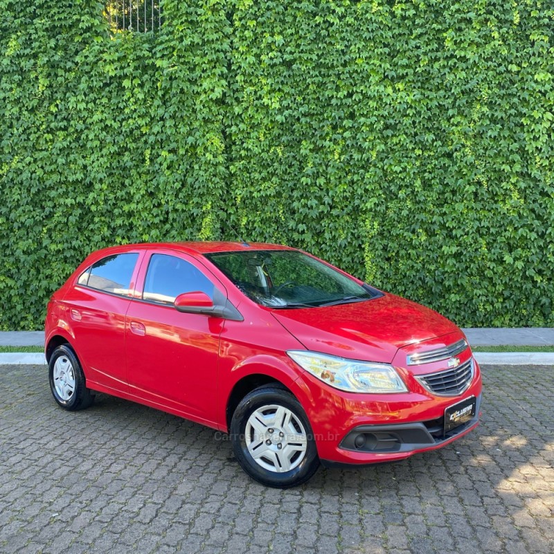 ONIX 1.0 LT 12V FLEX 4P MANUAL - 2013 - MONTENEGRO