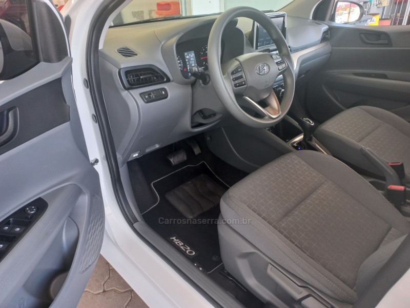 HB20S 1.0 COMFORT PLUS 12V TURBO FLEX 4P MANUAL - 2025 - TAQUARA
