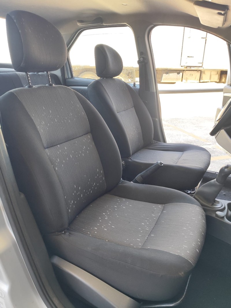 LOGAN 1.0 EXPRESSION 16V FLEX 4P MANUAL - 2011 - FARROUPILHA