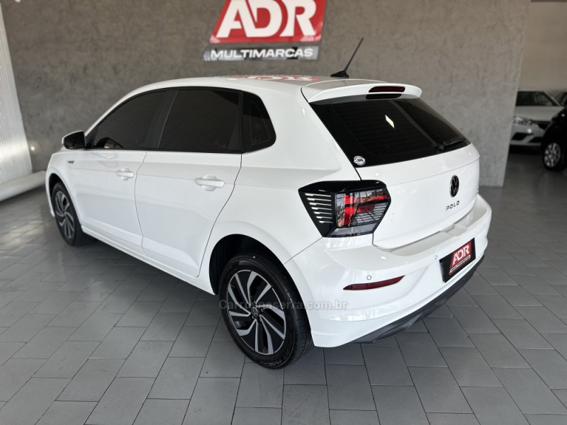 POLO 1.0	200 TSI HIGHLINE AUTOMÁTICO  - 2023 - CAXIAS DO SUL