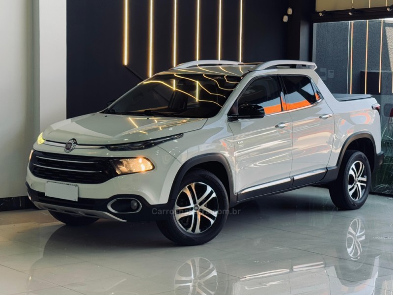 TORO 2.0 16V TURBO DIESEL VOLCANO AT9 4X4 AUTOMÁTICO - 2017 - SAPUCAIA DO SUL