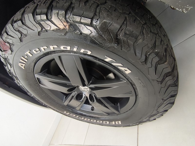 AMAROK 2.0 HIGHLINE 4X4 CD 16V TURBO INTERCOOLER DIESEL 4P AUTOMÁTICO - 2017 - CAXIAS DO SUL