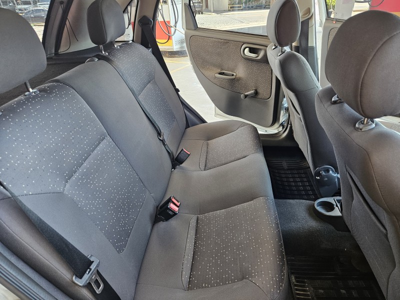 CORSA 1.4 MPFI PREMIUM 8V FLEX 4P MANUAL - 2008 - CAXIAS DO SUL