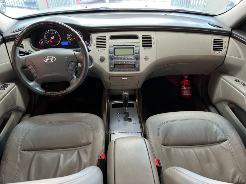 AZERA 3.3 MPFI GLS SEDAN V6 24V GASOLINA 4P AUTOMÁTICO - 2011 - CAXIAS DO SUL