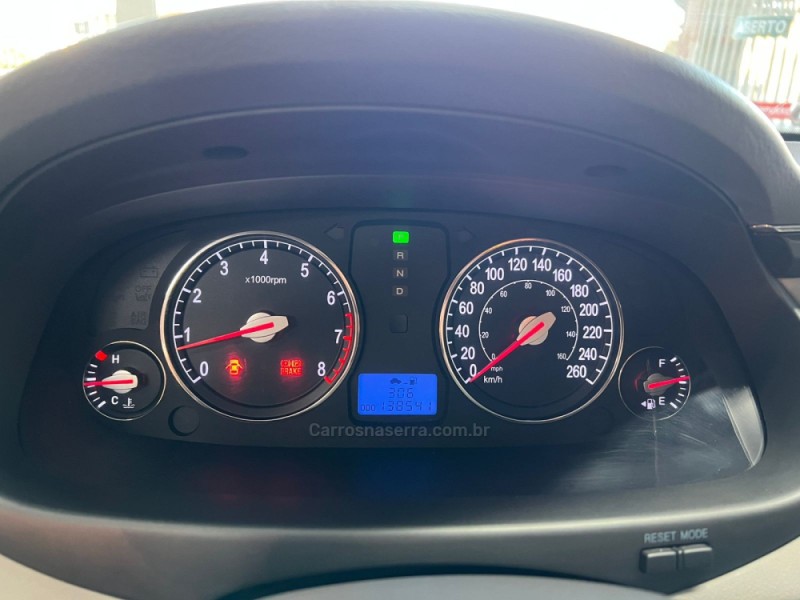 AZERA 3.3 MPFI GLS SEDAN V6 24V GASOLINA 4P AUTOMÁTICO - 2011 - CAXIAS DO SUL