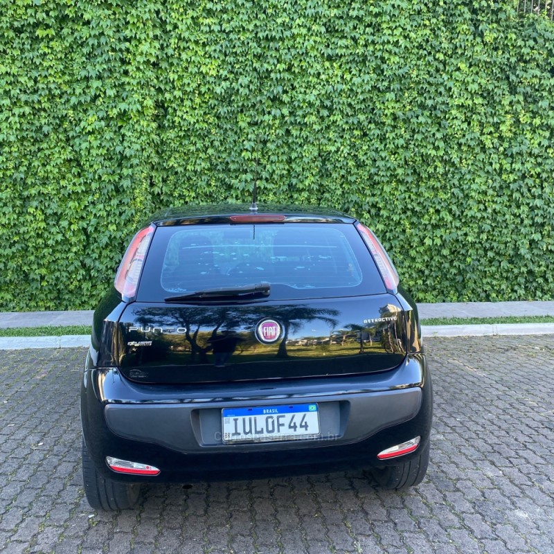 PUNTO 1.4 ATTRACTIVE 8V FLEX 4P MANUAL - 2013 - MONTENEGRO