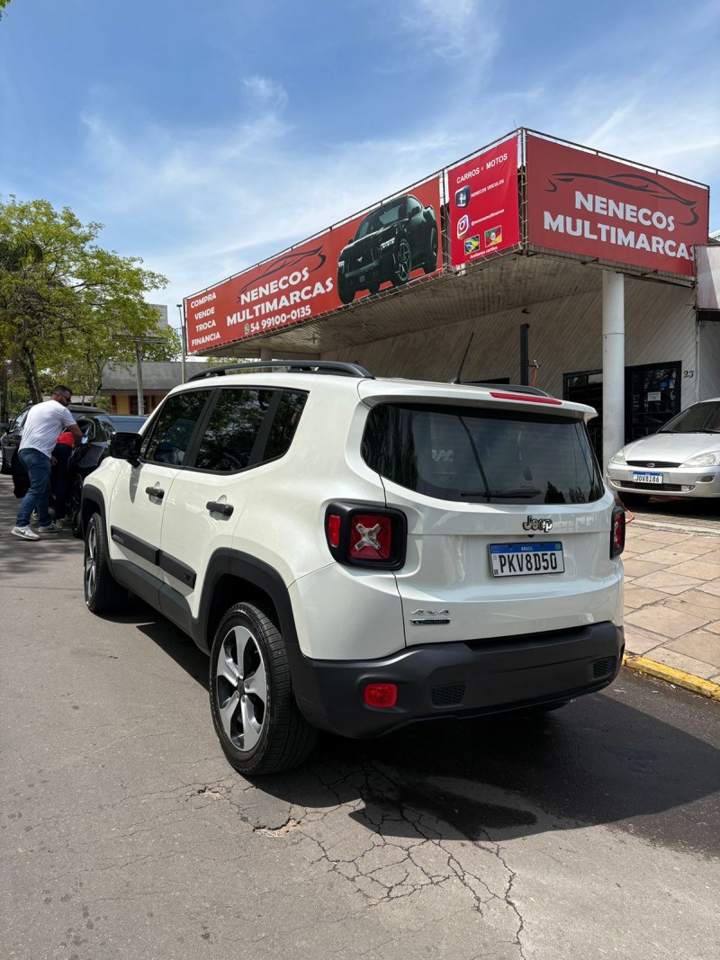 RENEGADE 2.0 16V CUSTOM 4X4 TURBO DIESEL 4P AUTOMÁTICA - 2018 - FARROUPILHA