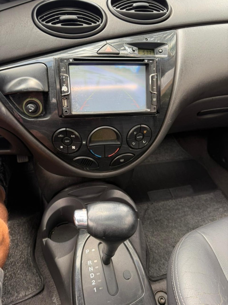 FOCUS 2.0 GHIA 16V GASOLINA 4P AUTOMÁTICO - 2005 - CAXIAS DO SUL