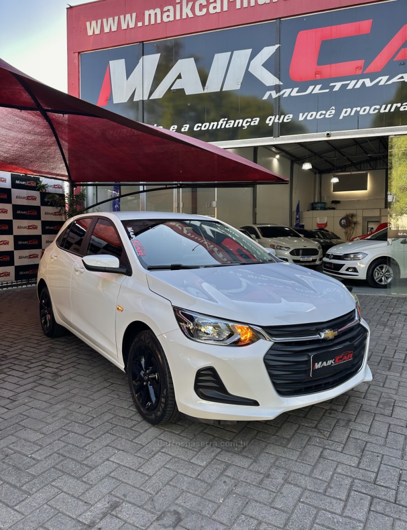 ONIX 1.0 LT 12V TURBO FLEX 4P MANUAL - 2023 - ESTâNCIA VELHA