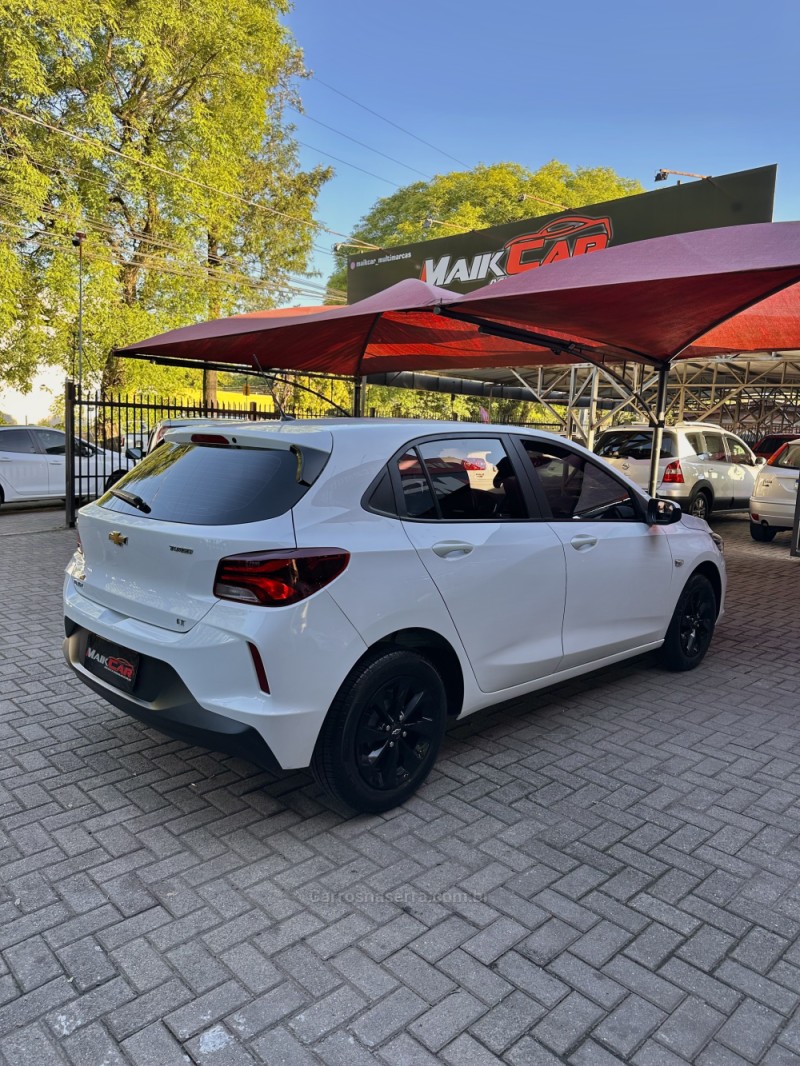 ONIX 1.0 LT 12V TURBO FLEX 4P MANUAL - 2023 - ESTâNCIA VELHA