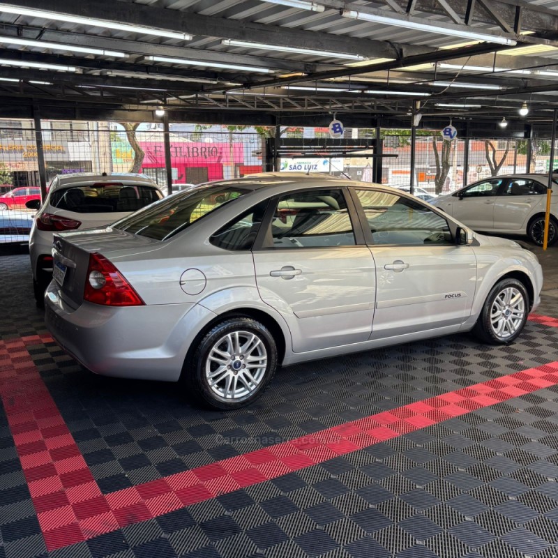 FOCUS 2.0 S SEDAN 16V FLEX 4P AUTOMÁTICO - 2013 - PASSO FUNDO