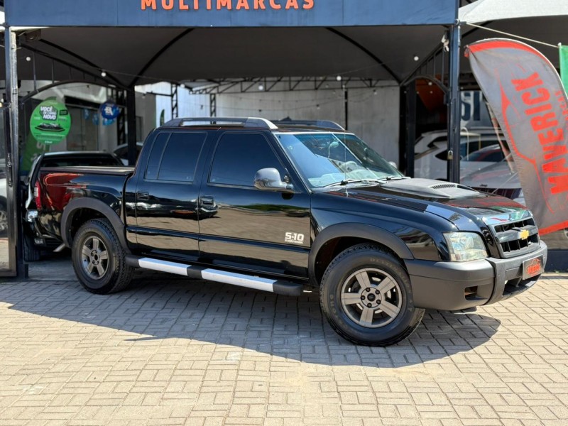 S10 2.4 MPFI RODEIO 4X2 CD 8V FLEX 4P MANUAL - 2011 - LAGOA VERMELHA