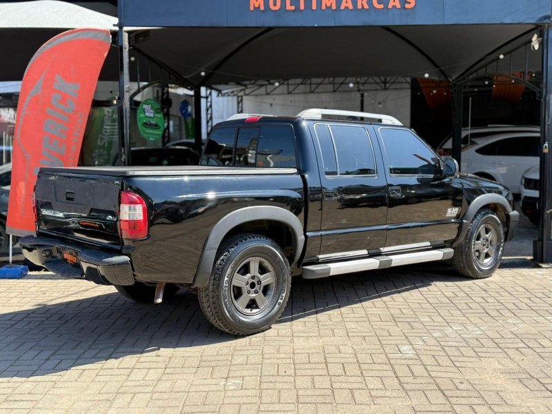 S10 2.4 MPFI RODEIO 4X2 CD 8V FLEX 4P MANUAL - 2011 - LAGOA VERMELHA