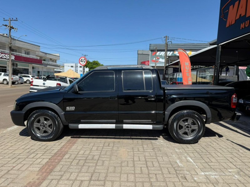 S10 2.4 MPFI RODEIO 4X2 CD 8V FLEX 4P MANUAL - 2011 - LAGOA VERMELHA