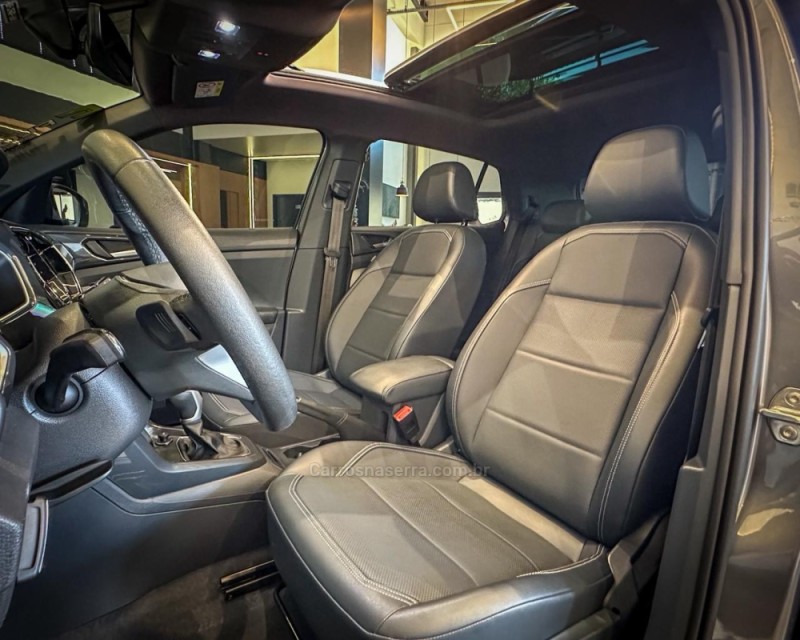 T-CROSS 1.4 HIGHLINE TSI 16V FLEX 4P AUTOMÁTICO - 2022 - GARIBALDI