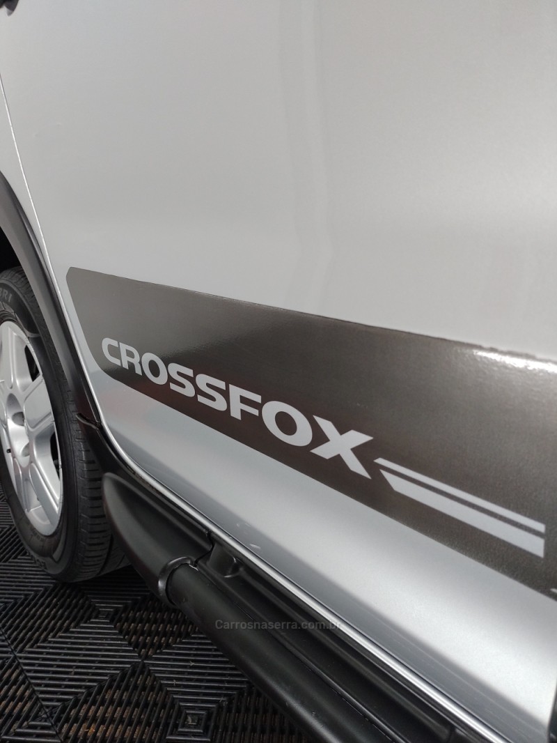 CROSSFOX 1.6 MI FLEX 8V 4P MANUAL - 2010 - CAXIAS DO SUL