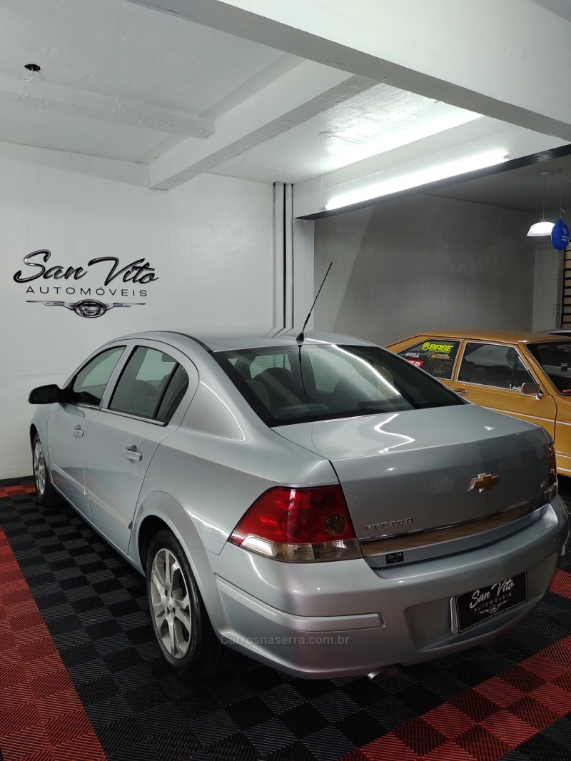 VECTRA 2.0 MPFI ELEGANCE 8V 140CV FLEX 4P MANUAL - 2011 - CAXIAS DO SUL