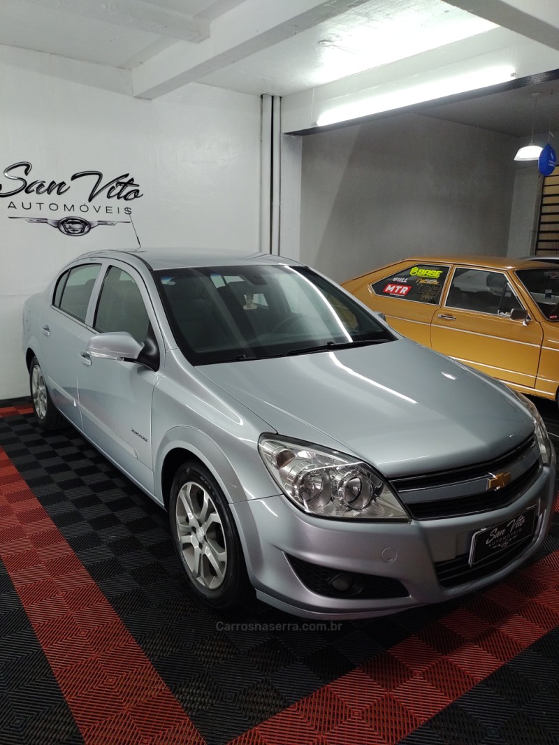 VECTRA 2.0 MPFI ELEGANCE 8V 140CV FLEX 4P MANUAL