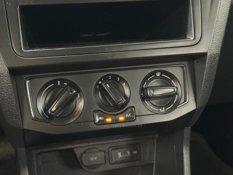 VOYAGE 1.0 12V MPI TOTALFLEX COMFORTLINE 4P MANUAL - 2023 - SANTA CRUZ DO SUL