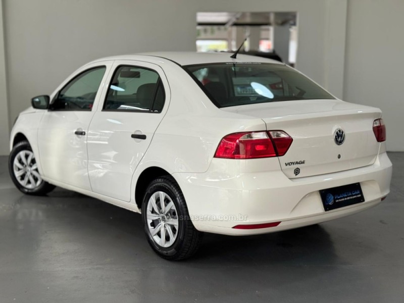 VOYAGE 1.0 12V MPI TOTALFLEX COMFORTLINE 4P MANUAL - 2023 - SANTA CRUZ DO SUL