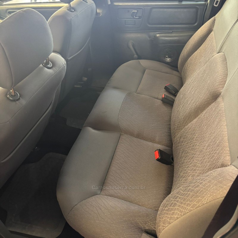 S10 2.4 ADVANTAGE 4X2 CD 8V FLEX 4P MANUAL - 2011 - PASSO FUNDO