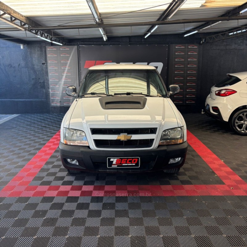 S10 2.4 ADVANTAGE 4X2 CD 8V FLEX 4P MANUAL - 2011 - PASSO FUNDO