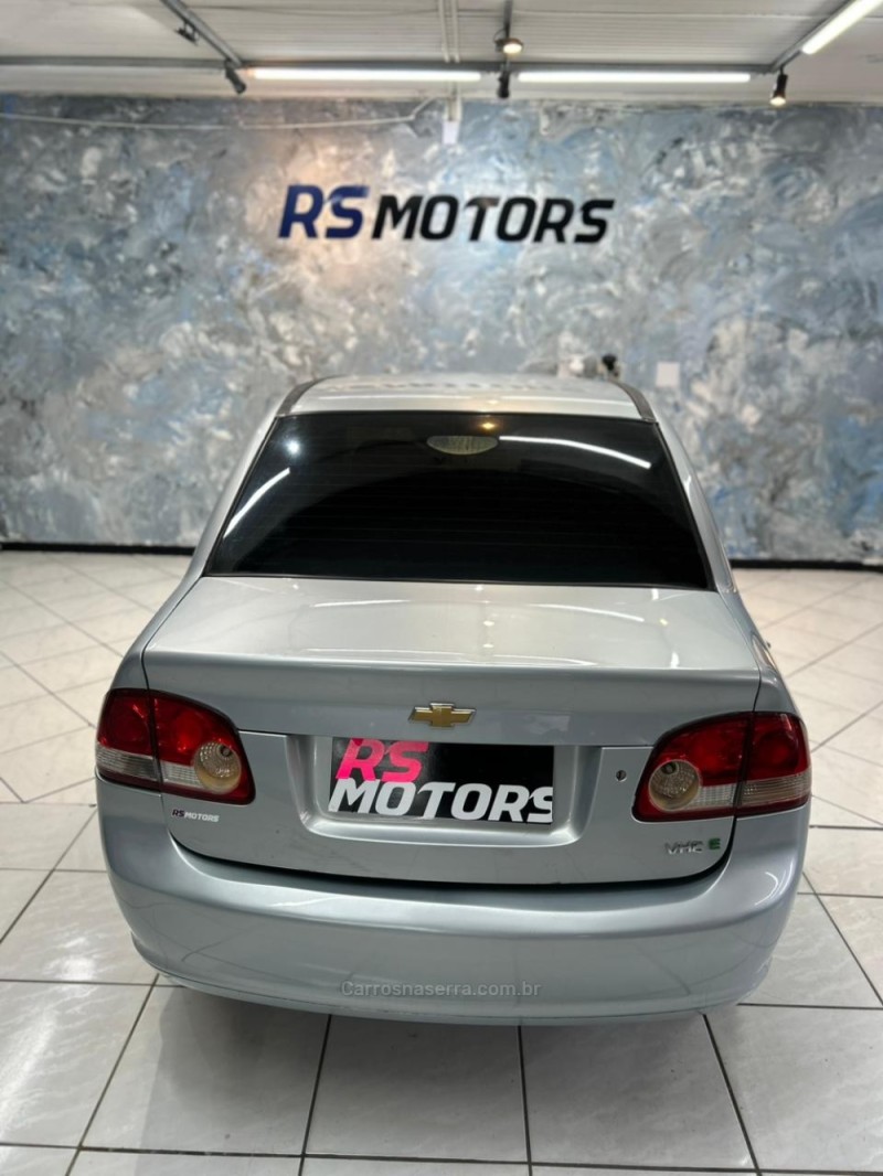 CLASSIC 1.0 MPFI LS 8V FLEX 4P MANUAL - 2011 - CAXIAS DO SUL