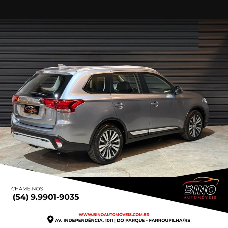 OUTLANDER 2.0 HPE 4X4 MIVEC SPORT FLEX 4P AUTOMÁTICO - 2020 - FARROUPILHA